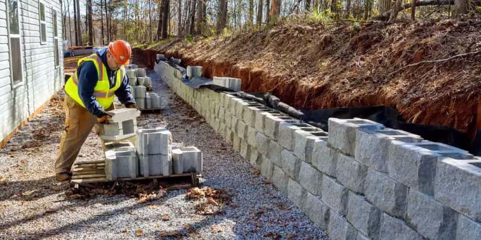 retaining wall contractors in Rochester