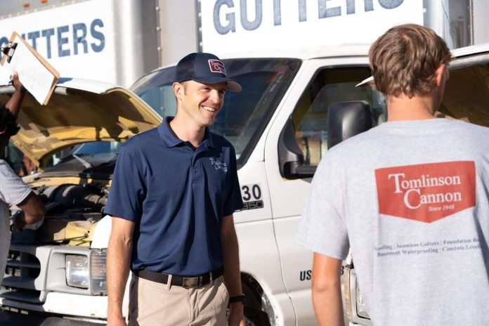 siding companies in West Liberty