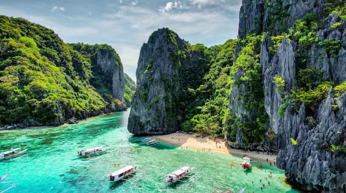 plan your island getaway with Traveloka